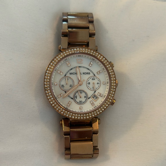 Rose gold MK watch - Picture 1 of 2